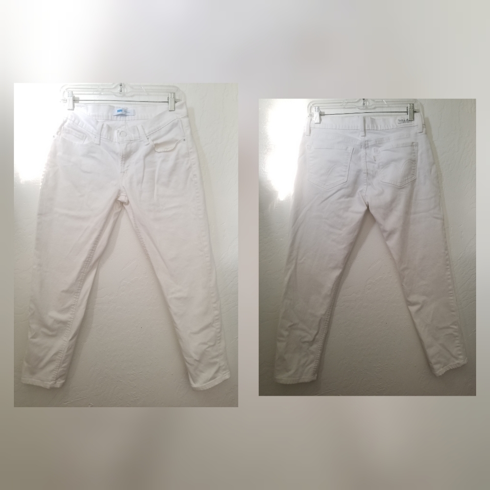 Levi's White Ankle Cropped Jeans. Very Low Rise. 25”Lenght 15”Waist
